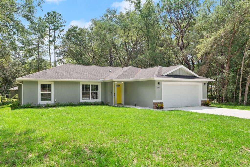 Pet-Friendly, Heated Pool, Close To Everything 3 Bedroom Home ダネロン エクステリア 写真